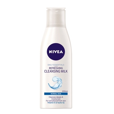 Refreshing Cleansing Milk P.Normales/Mixtas Refreshing Cleansing Milk P.Normales/Mixtas